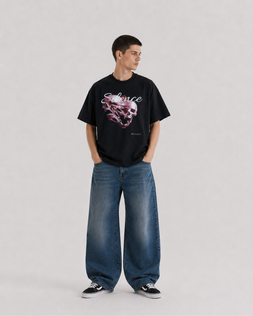 Velzeen Silence black drop shoulder T-shirt with statement artwork